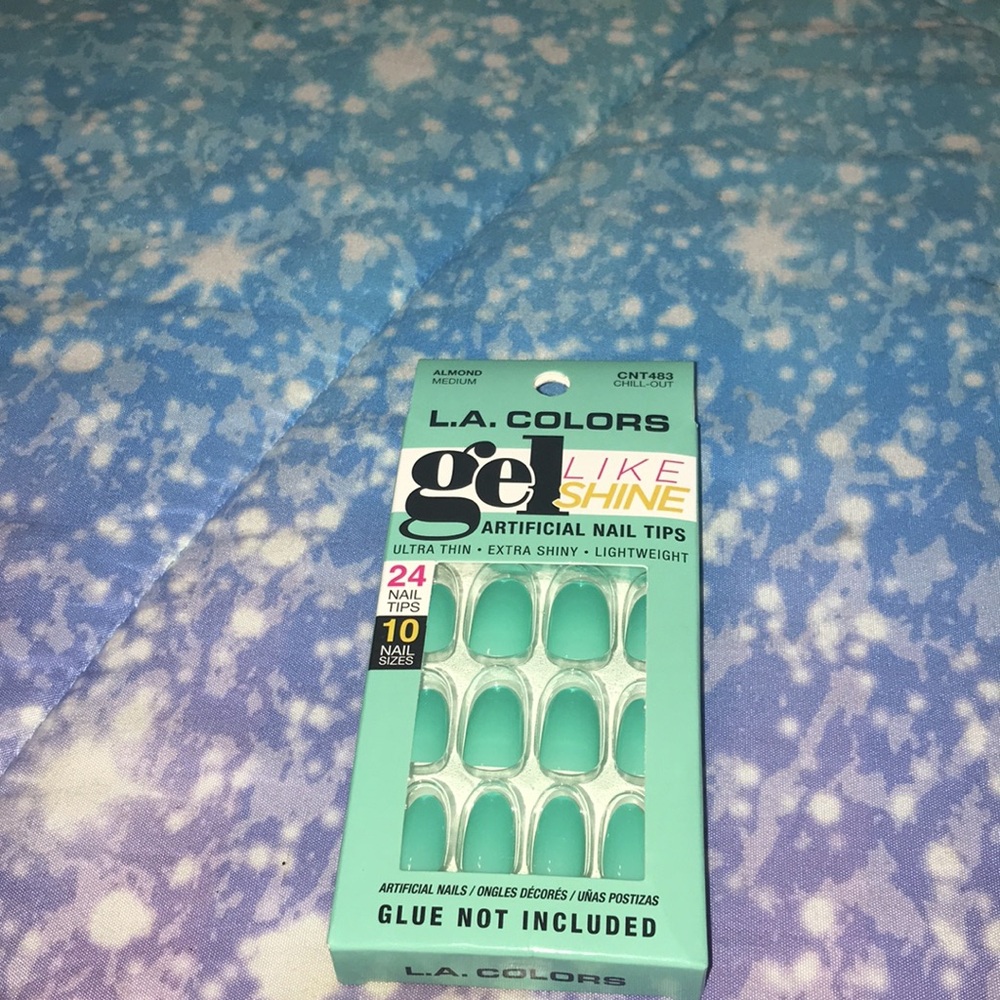 Nail Bundle - Picture 10 of 13